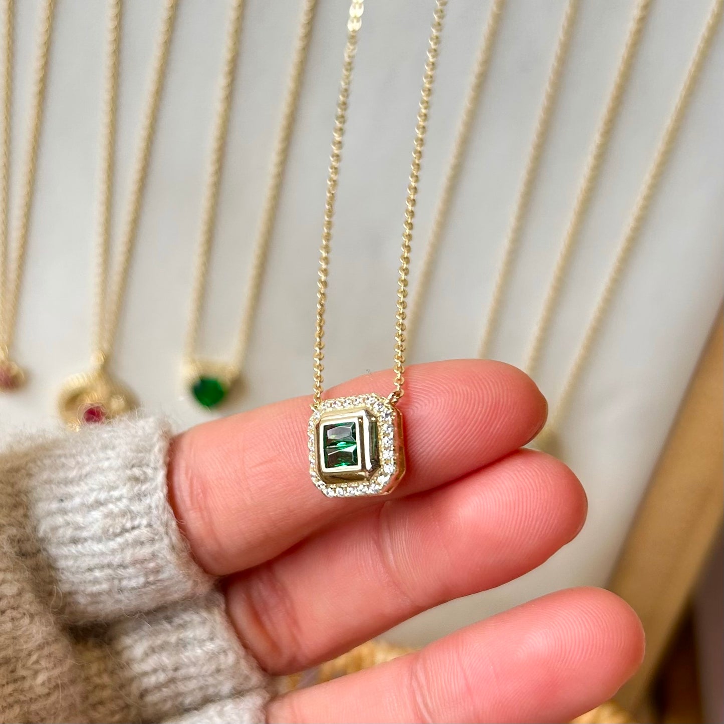 "HOT PINK AND LUCKY GREEN" SILVER/GOLD NECKLACE