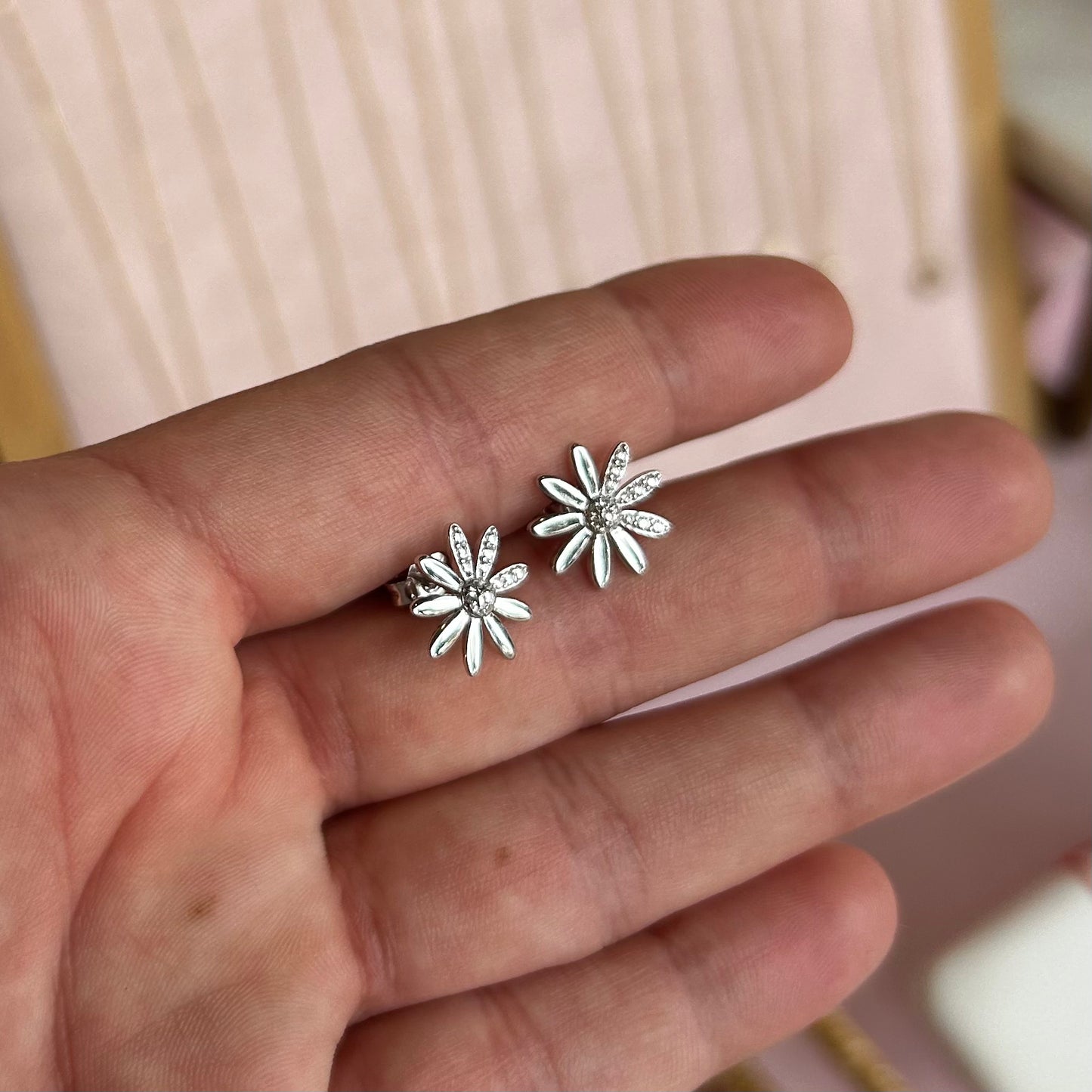 "FIORELLA FLOWERS" SILVER EARRINGS